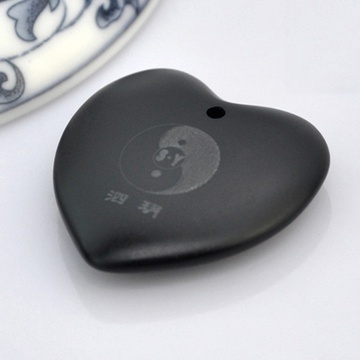 泗玥5a级心形砭石吊坠缓解颈椎疼痛全网砭石销量小